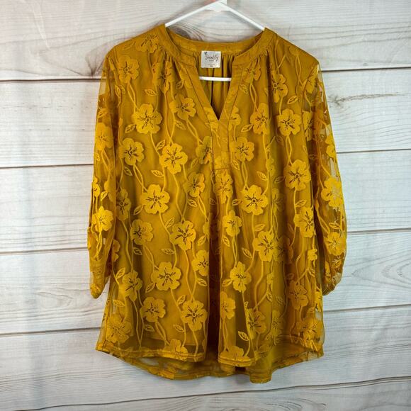 Siren Lily Yellow Lace Overlay V-Neck Roll Tab Sleeve Blouse Size PXL - Picture 1 of 8